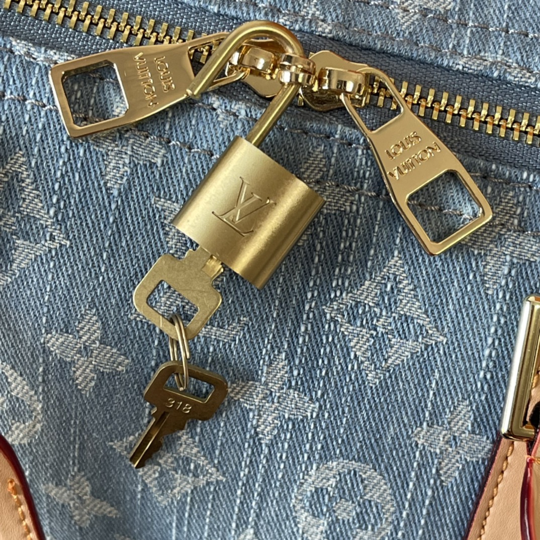 スーパーコピーバッグ国内発送対応N品安全必ず届く信用できるサイト